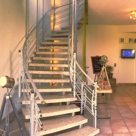 Buchberg Garni 3* Bermatingen